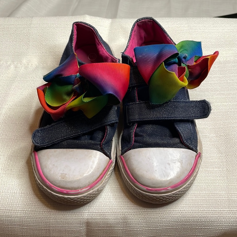 ‼️CLEARANCE 3 for $15‼️ Little girls JoJo Siwa bow shoes